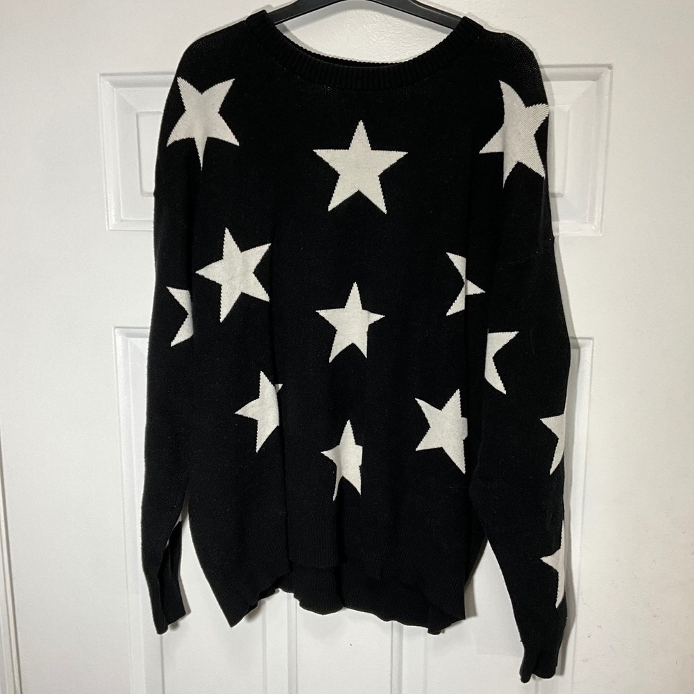 Orange Kiss Essentials Black White Star Knit Sweater Large Oversized Crew Neck